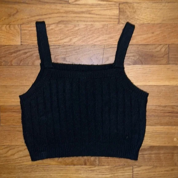 target basic black cropped knit tank